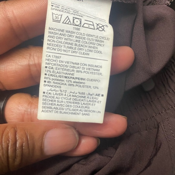 Old Navy Women's Long-Sleeve StretchTech Crop Zip Bomber Jumpsuit in brown 2X - Picture 6 of 9